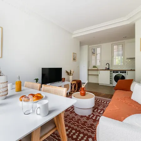2 Pieces Fonctionnel Metro Jaures - 19 - 4p - Flat-guest *